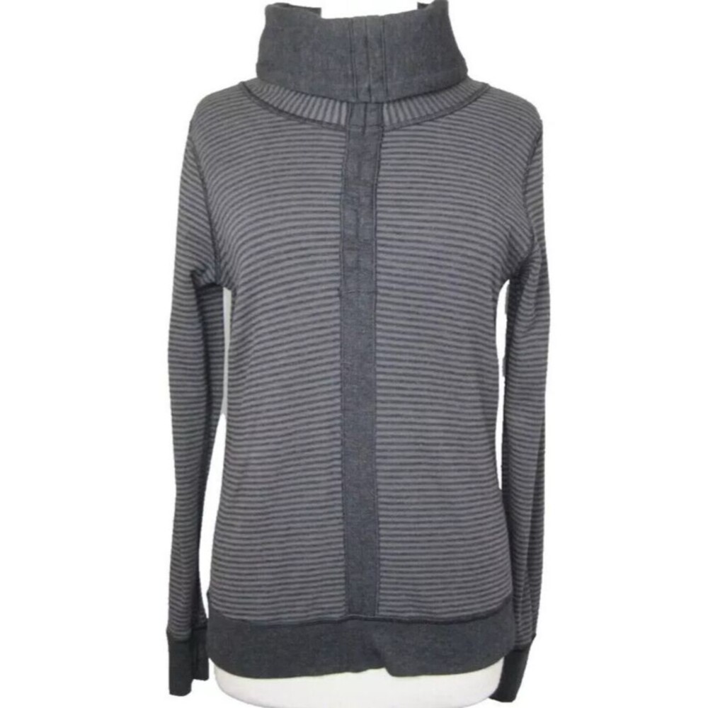 Lululemon Womens 8 In A Cinch Long Sleeve Reversible Striped Gray Black Pullover